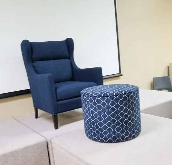 Room Chair-13 — Room chair in leather, with tufted detailing