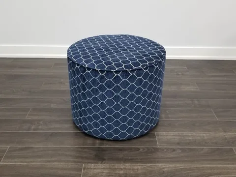 Ottoman-3 — Ottoman in fabric, with a hardwood frame